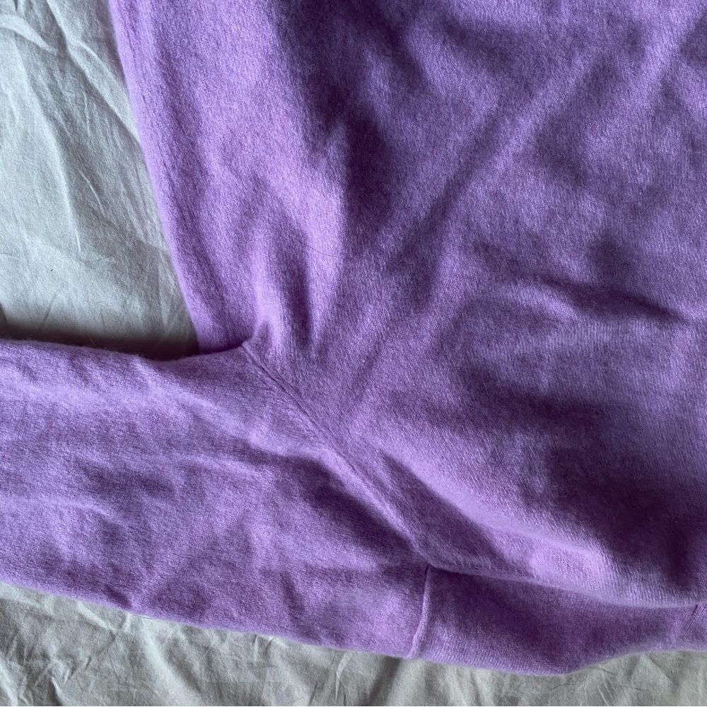 J crew 100% cashmere sweater - Picture 7 of 9